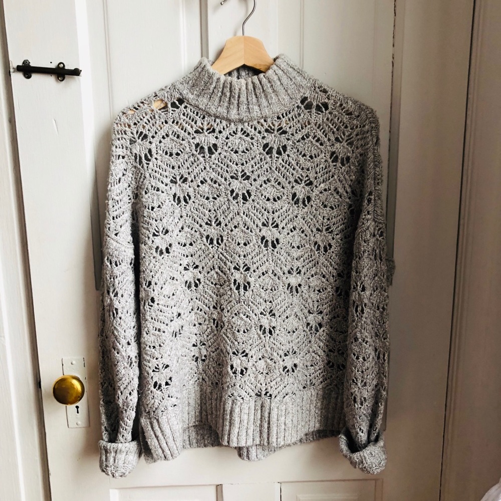 AEO Grey Mock Turtleneck sweater